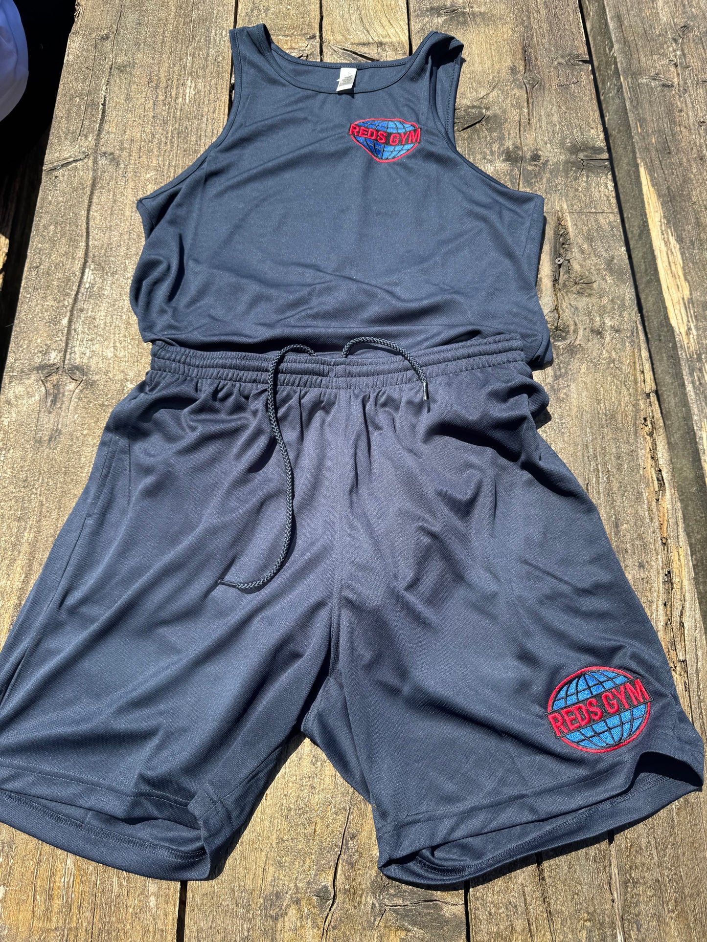 Globe vest